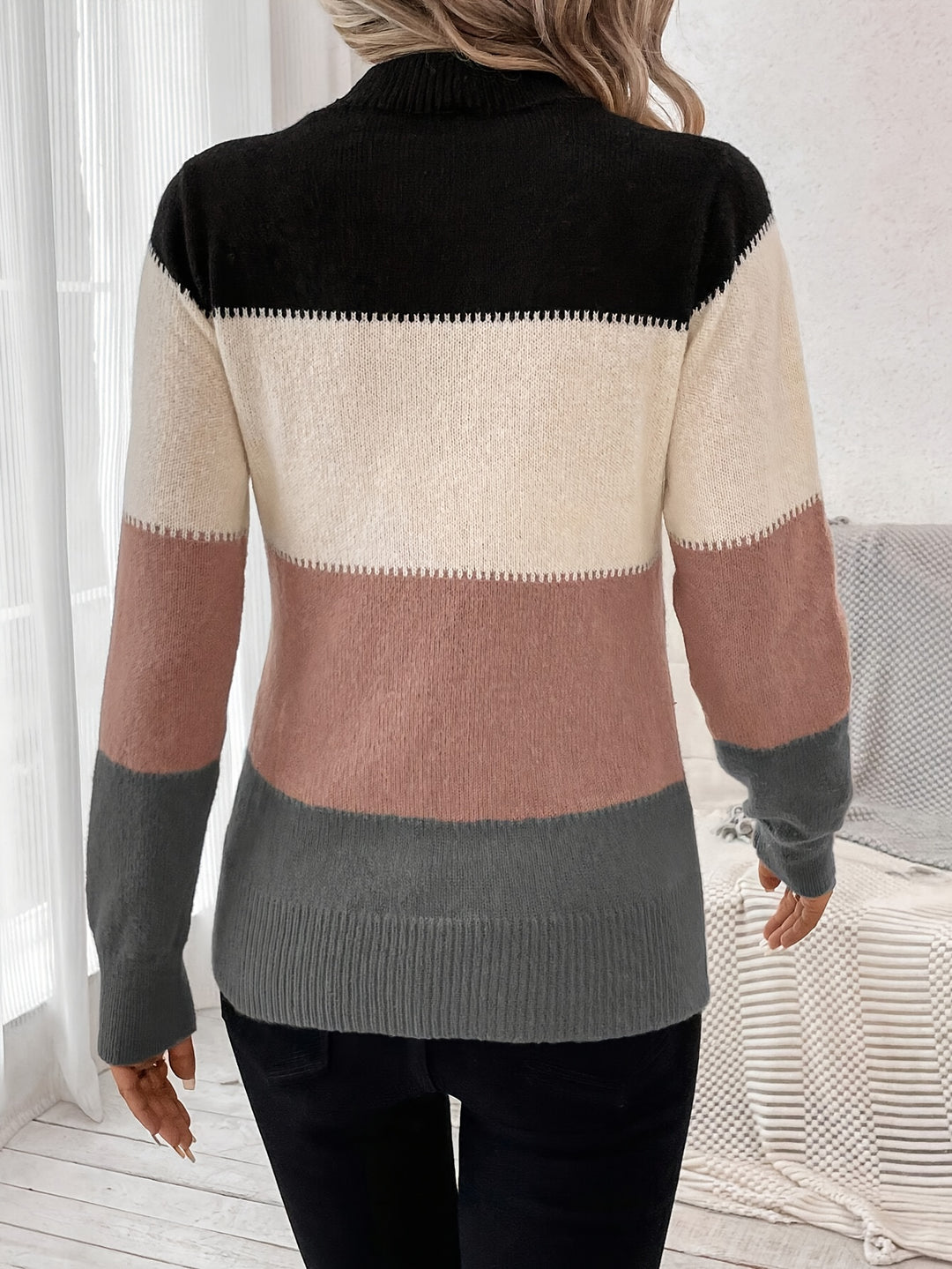 Svenja | Farbblock-Pullover mit Stehkragen & langen Ärmeln