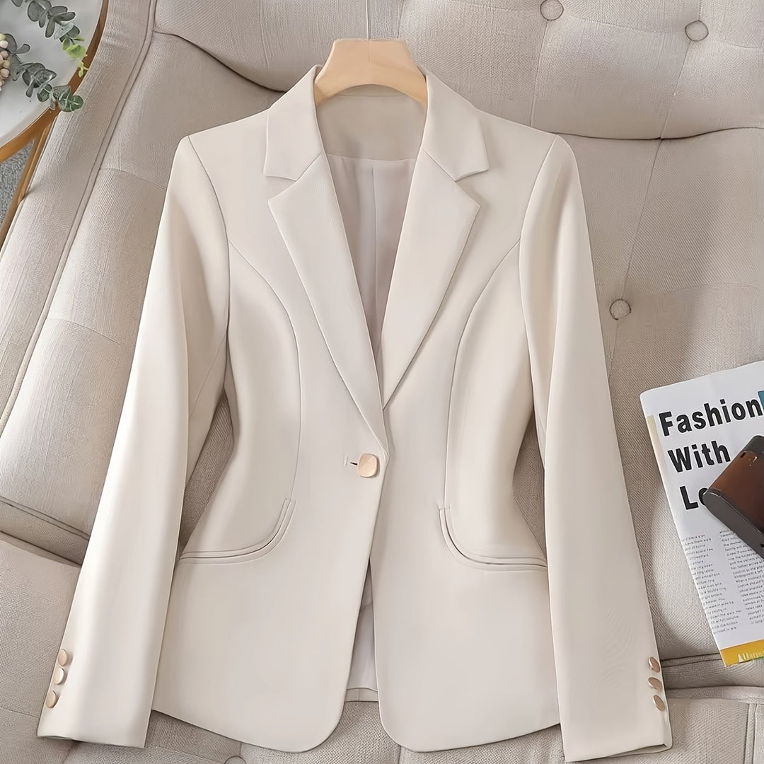 Cailin – einfarbige Damenjacke mit Knopfdetails und langen Ärmeln