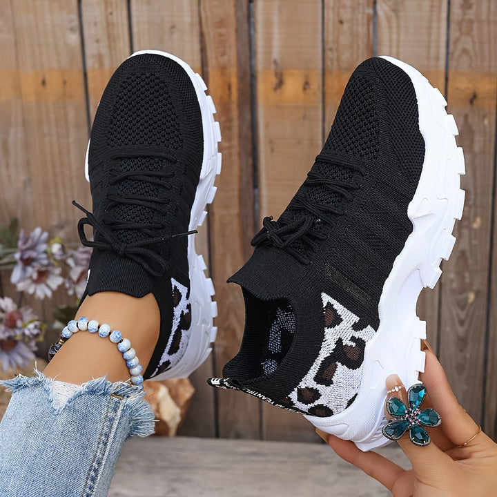 Grettina – Sportliche Leoprint Sneakers mit atmungsaktivem Strick & Plateausohle