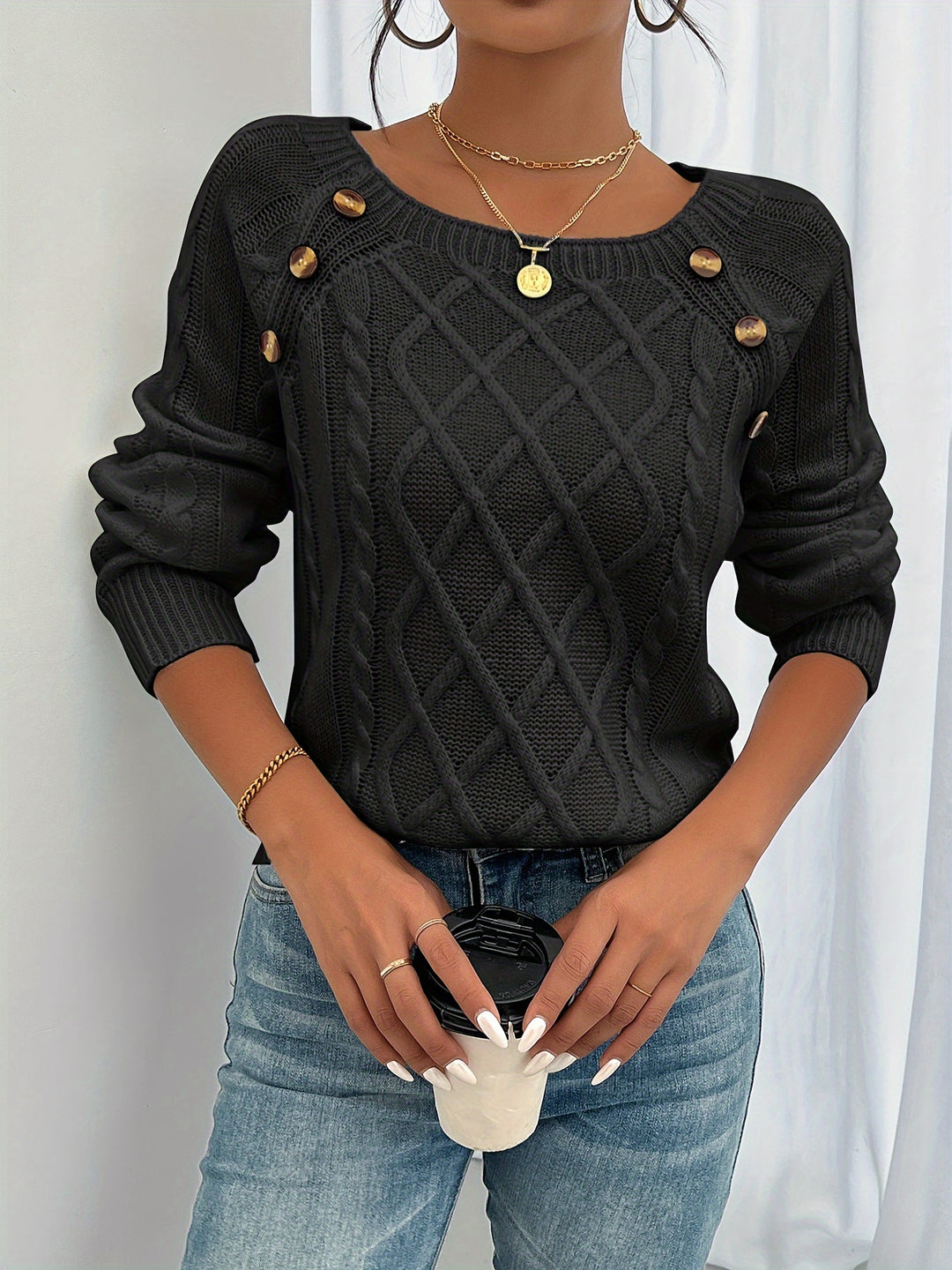 Ramona | Kabelstrick-Pullover mit langem Arm und Rundhalsausschnitt