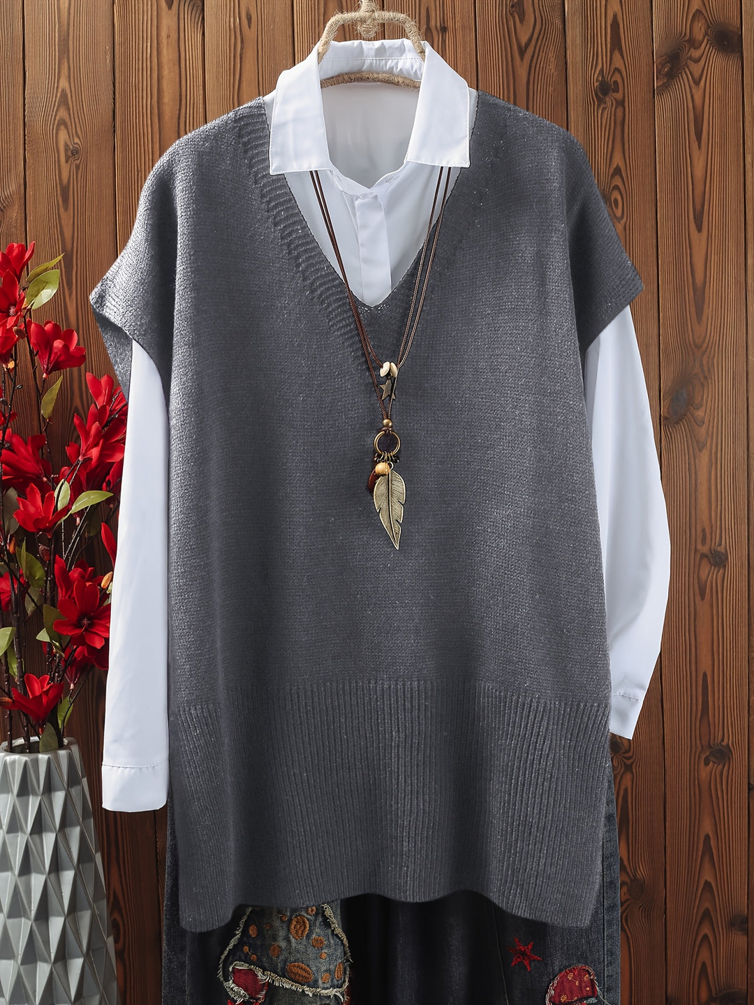 Eliana – Plus Size Top mit V-Ausschnitt & Schlitzsaum