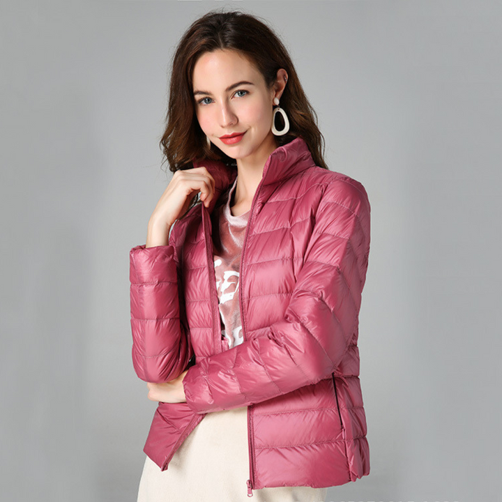 Ariane - Microlight Daunenjacke für Frauen