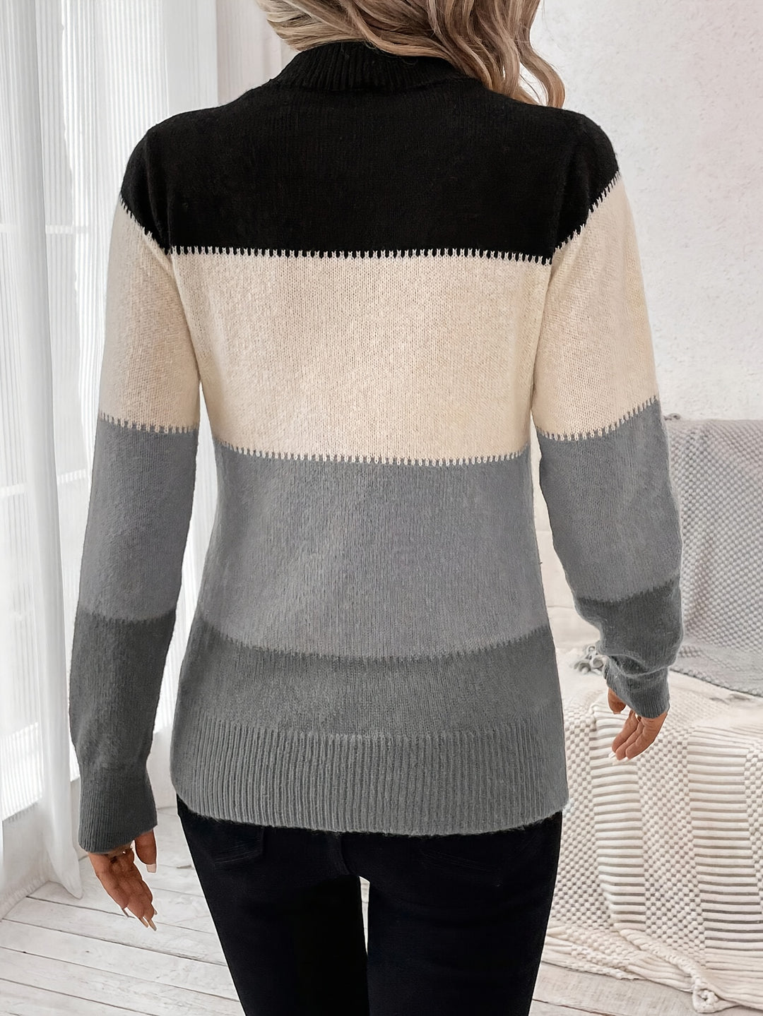 Svenja | Farbblock-Pullover mit Stehkragen & langen Ärmeln