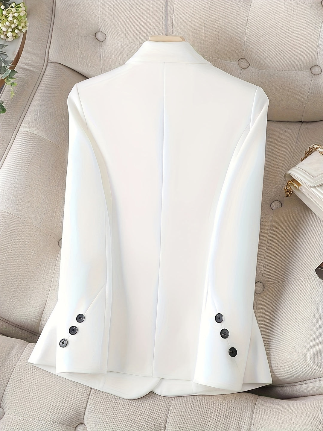 Linnea – Eleganter Blazer mit Reverskragen und Knopfleiste