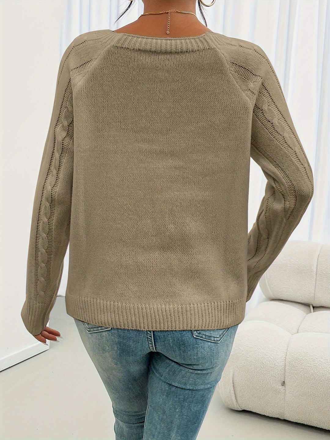 Ramona | Kabelstrick-Pullover mit langem Arm und Rundhalsausschnitt
