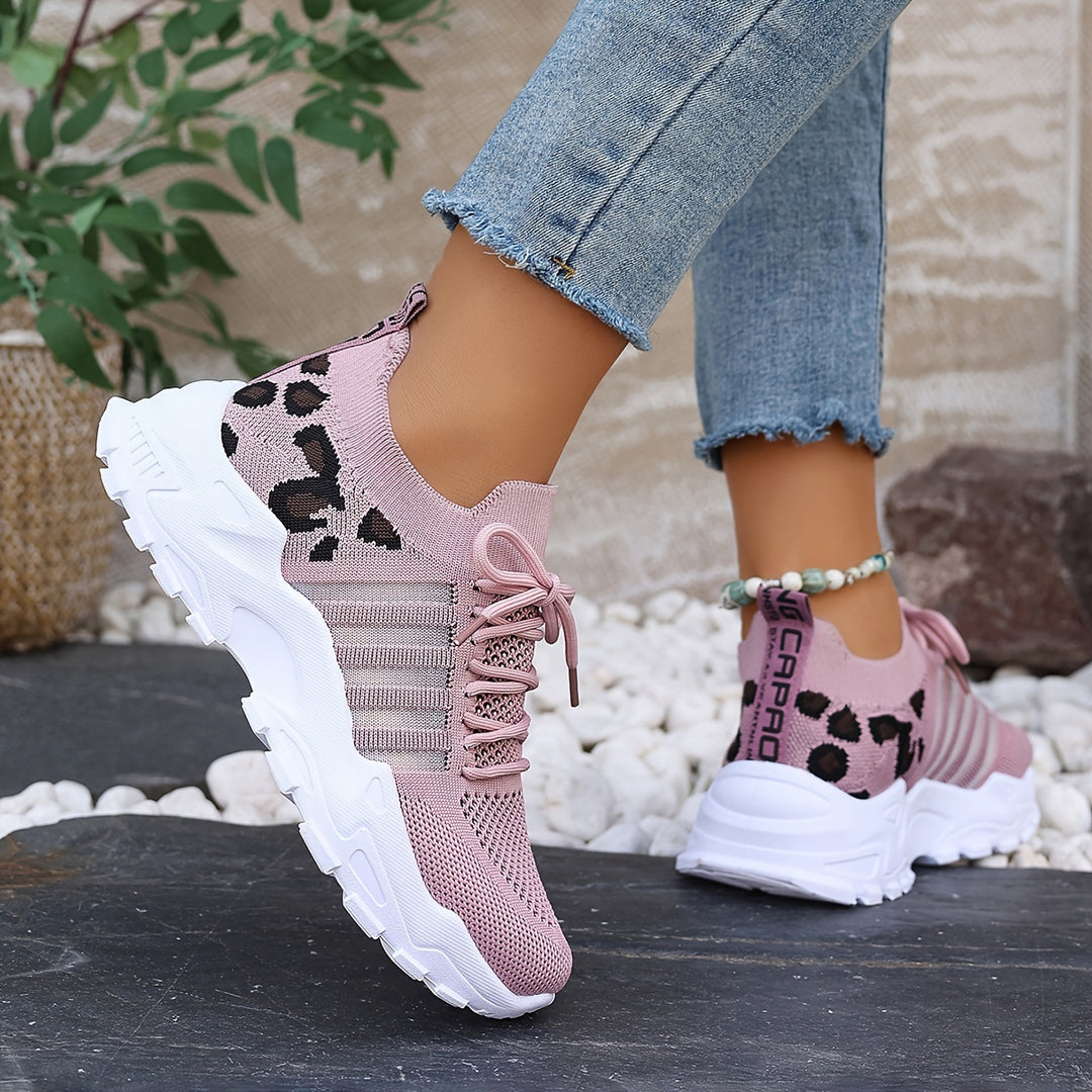 Grettina – Sportliche Leoprint Sneakers mit atmungsaktivem Strick & Plateausohle