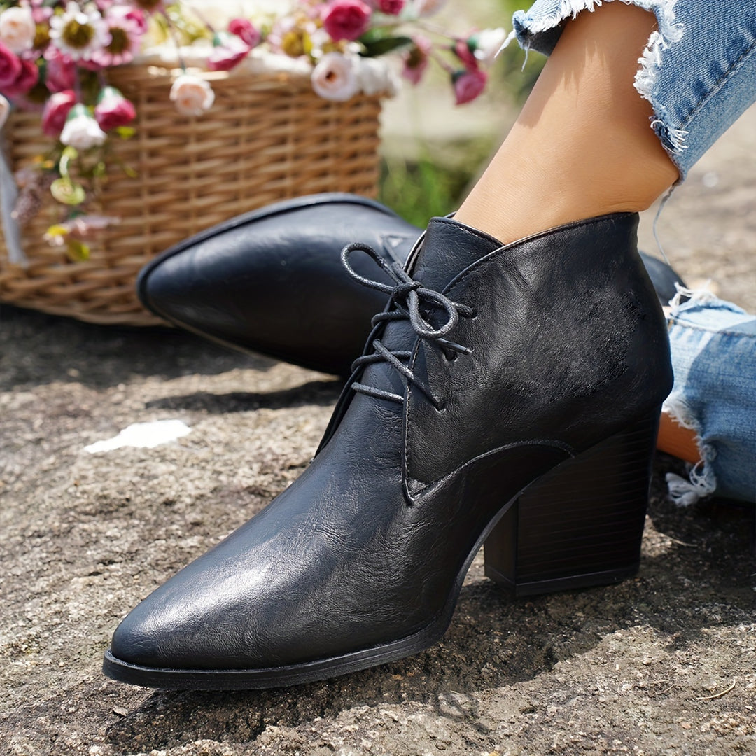 Letisha –Schnürboots mit Plateau und Spitze