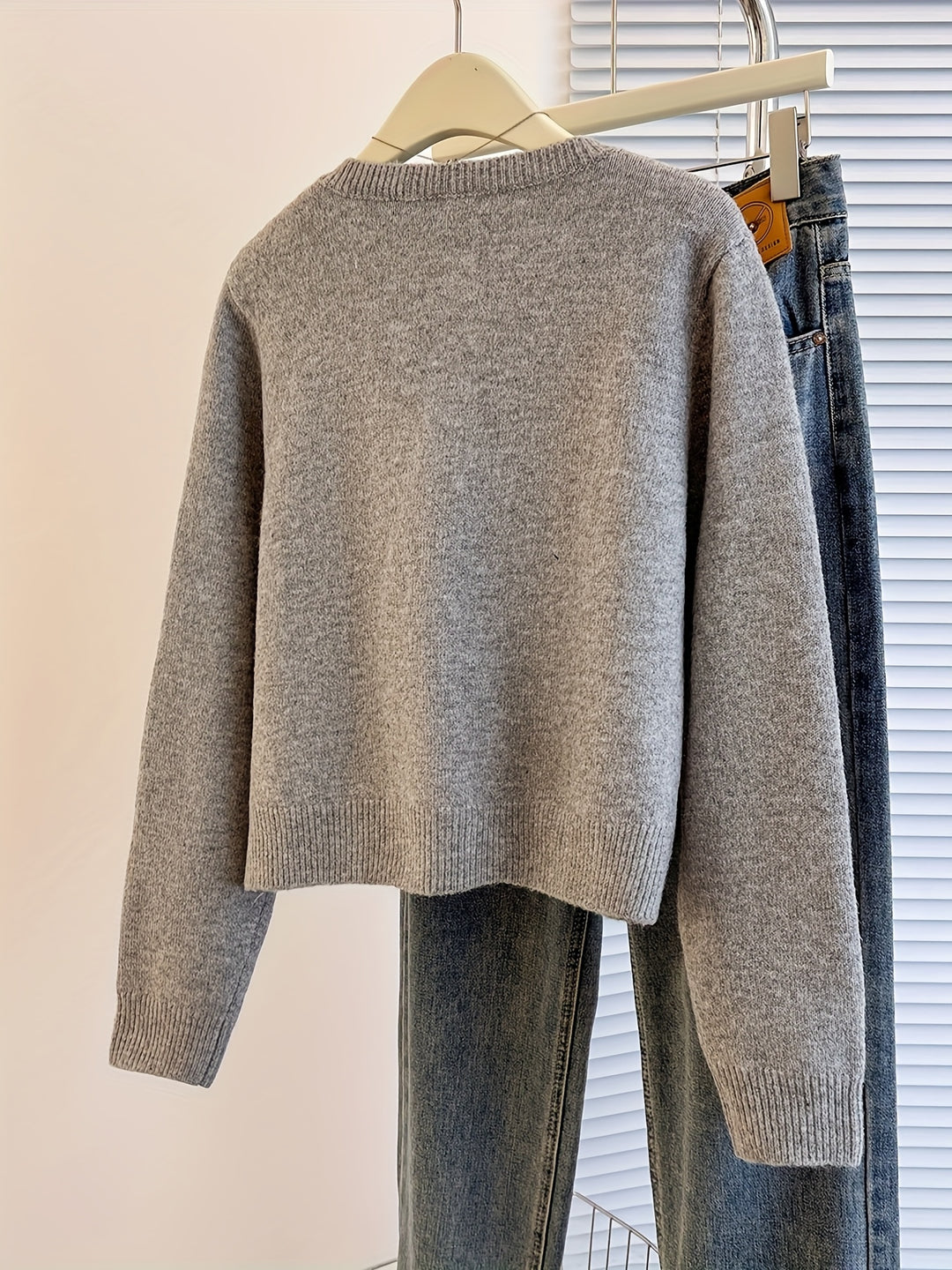 Beatriz – Damen Kurzcardigan mit Knopfleiste in Grau