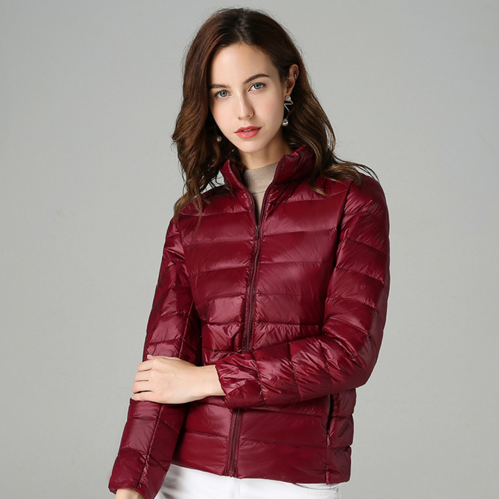 Ariane - Microlight Daunenjacke für Frauen