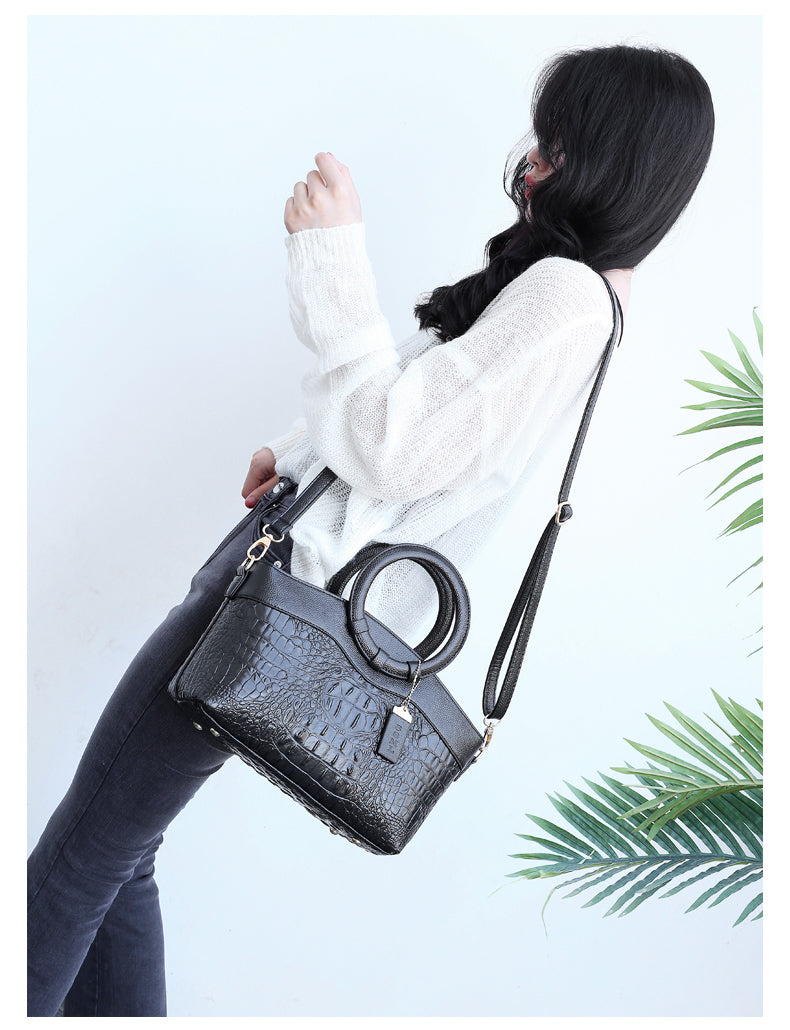 Stella | Elegante handgefertigte Krokodiltasche