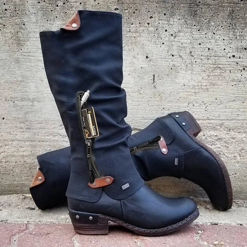 Kirsten – Kniehohe Vintage-Stiefel mit Reissverschlusstasche und klobigem Nietenabsatz (Ausverkauf 2024)