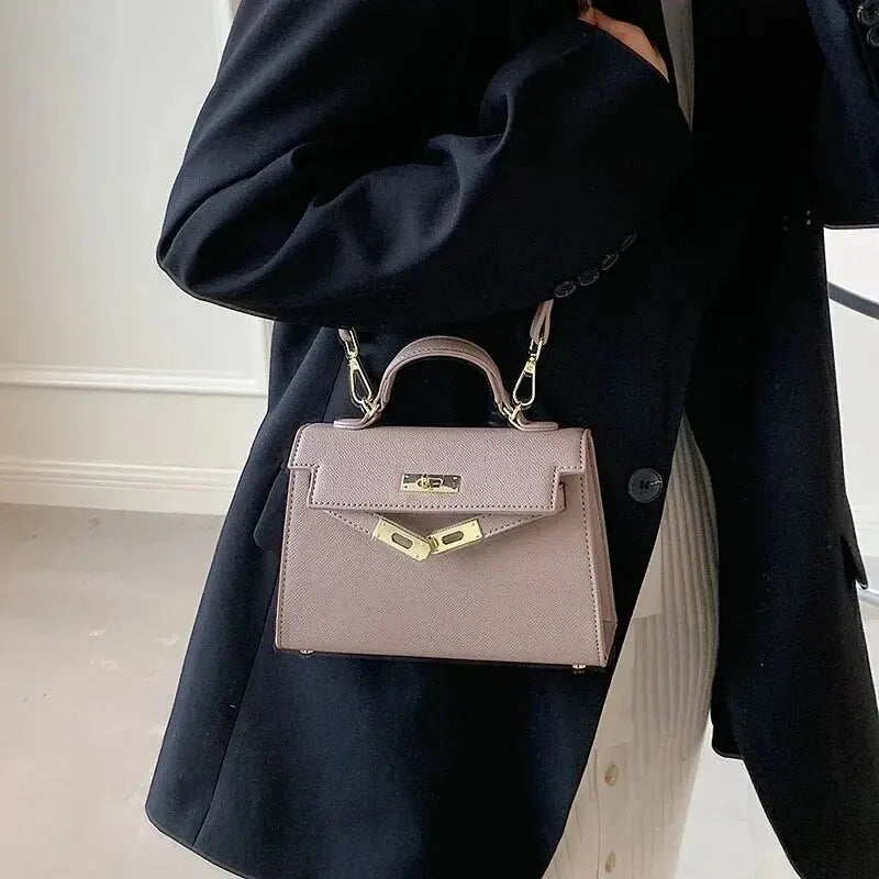 Kelly | Elegante Umhängetasche