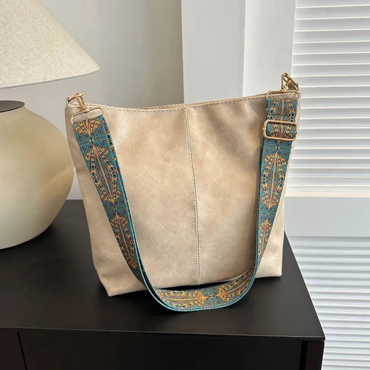Chelsey - Vintage Veganer Leder Umhängetasche