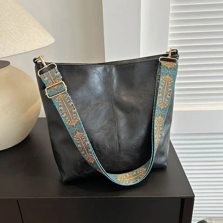 Chelsey - Vintage Veganer Leder Umhängetasche