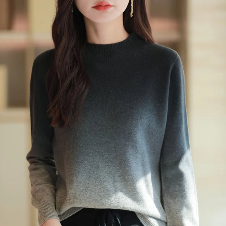 Phanie – Warmer Strickpullover mit Farbverlauf und Stehkragen