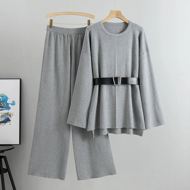 Flurina – Strickset mit Oversize-Pullover und Hose