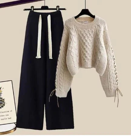 Elara | Set aus Strickpullover und Hose