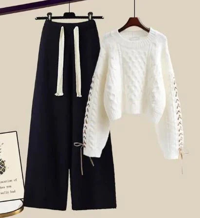 Elara | Set aus Strickpullover und Hose
