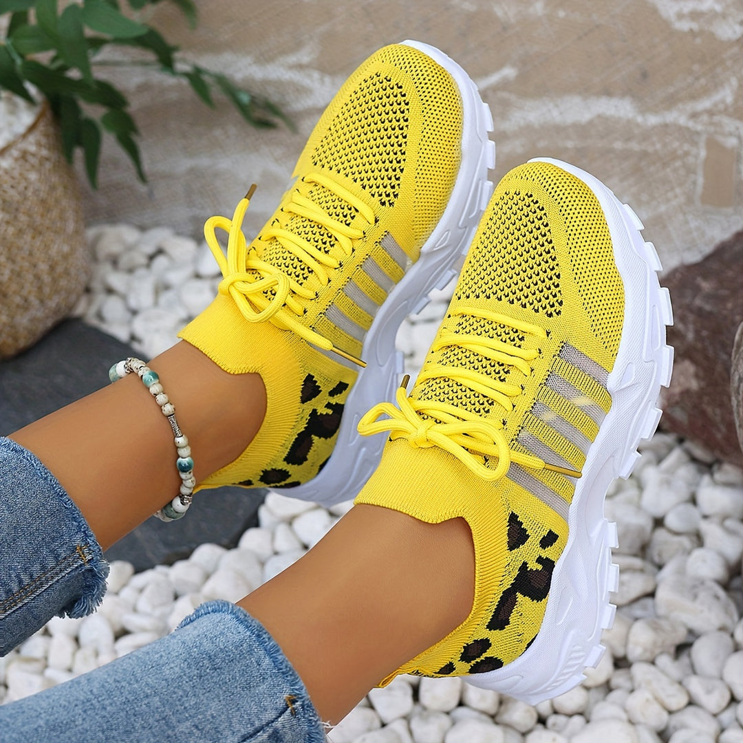 Grettina – Sportliche Leoprint Sneakers mit atmungsaktivem Strick & Plateausohle