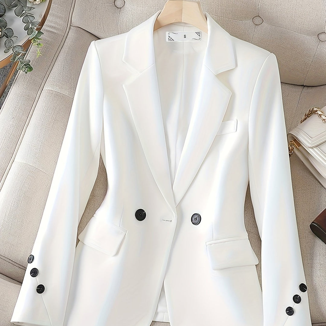 Linnea – Eleganter Blazer mit Reverskragen und Knopfleiste