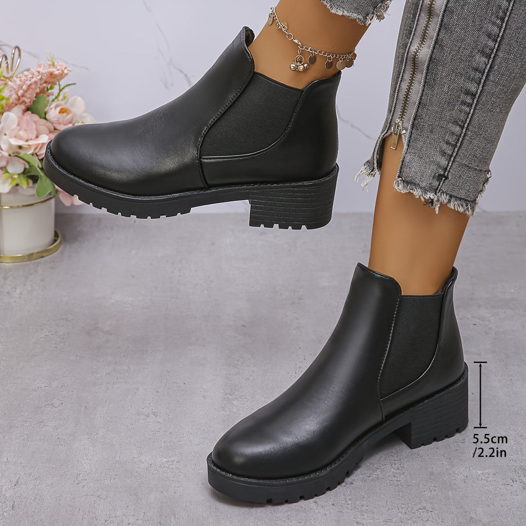 Analeah – Pull-on Combat Boots mit Chunky-Plateau und weicher Sohle