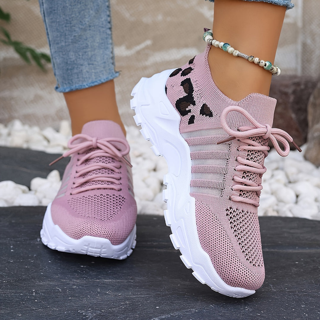 Grettina – Sportliche Leoprint Sneakers mit atmungsaktivem Strick & Plateausohle