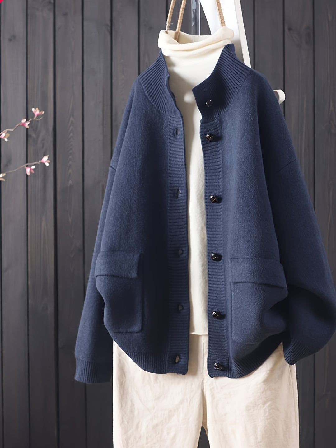 Arina – Damen Strickcardigan mit Knopfleiste und langen Ärmeln