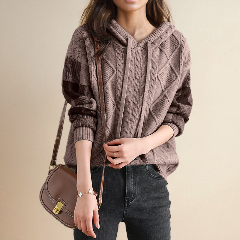 LÉONIE JACQUARD-KAPUZENPULLOVER