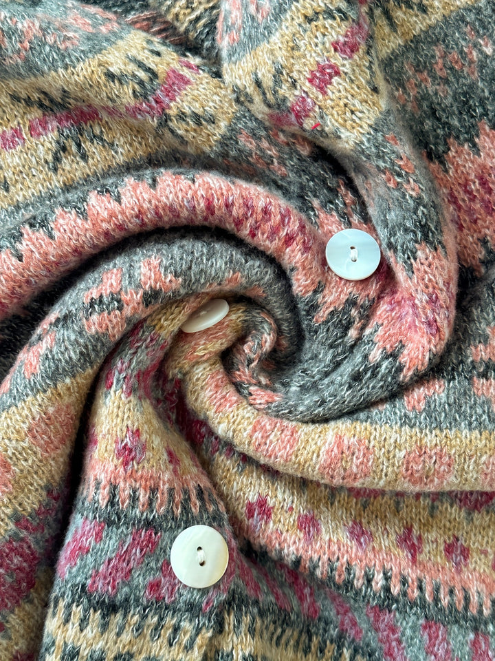 Heather – Damen V-Ausschnitt-Cardigan mit geometrischem Muster
