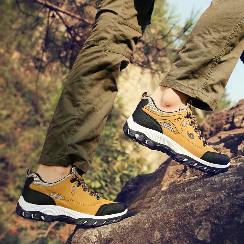 Finn | Orthopädischer Wanderschuh